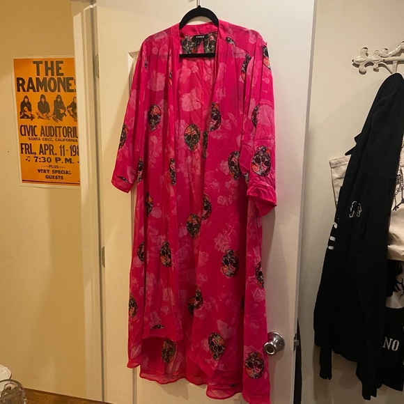 torrid Tops - Hot Pink Floral Skull Midi Duster/Kimono